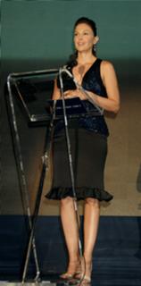 Ashley Judd feet photo thumbnail