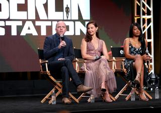 Ashley Judd feet photo thumbnail