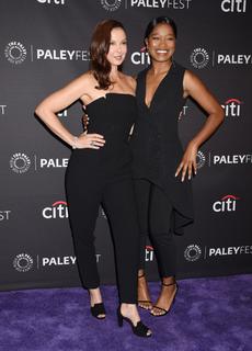 Ashley Judd feet photo thumbnail