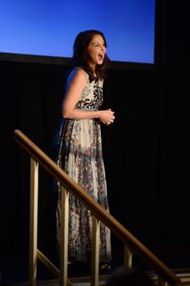 Ashley Judd feet photo thumbnail