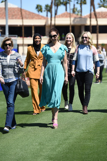 Ashley Judd feet photo thumbnail