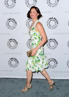 Ashley Judd feet photo thumbnail