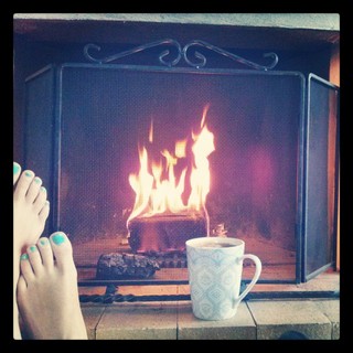 Ashley Leggat feet photo 10