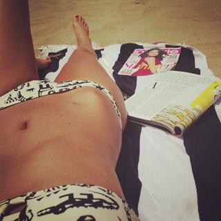 Ashley Madekwe feet photo thumbnail