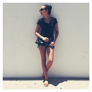 Ashley Madekwe feet photo thumbnail