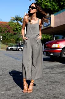 Ashley Madekwe feet photo thumbnail