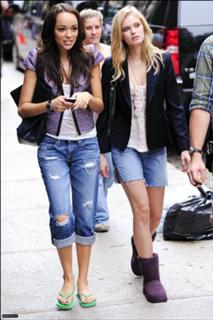 Ashley Madekwe feet photo thumbnail