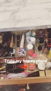 Ashley Madekwe feet photo thumbnail