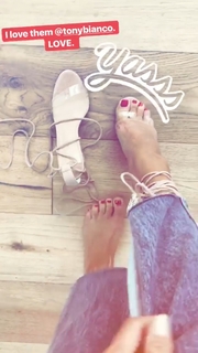 Ashley Madekwe feet photo thumbnail