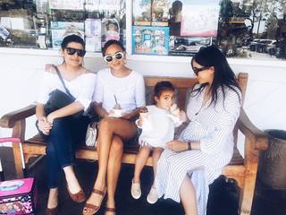 Ashley Madekwe feet photo thumbnail