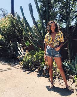 Ashley Madekwe feet photo thumbnail