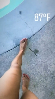 Ashley Madekwe feet photo thumbnail