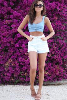 Ashley Madekwe feet photo thumbnail