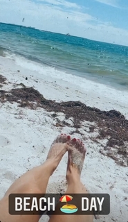 Ashley Mae Sebera feet photo thumbnail