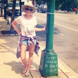 Ashley Monroe feet photo 9