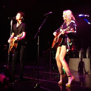 Ashley Monroe feet photo 5