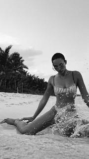 Ashley Moore feet photo 4