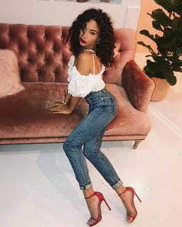 Ashley Moore feet photo 7