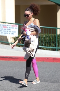 Ashley Moore feet photo 7