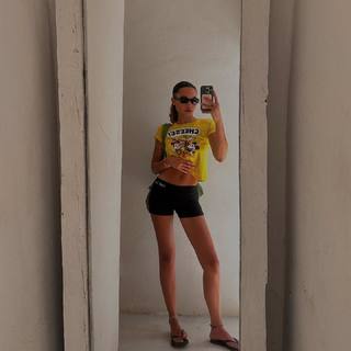 Ashley Moore feet photo 16