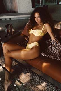 Ashley Moore feet photo 14