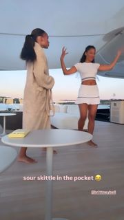 Ashley Moore feet photo 9