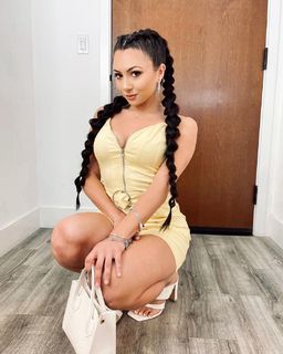 Ashley Nocera feet photo thumbnail