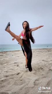 Ashley Nocera feet photo thumbnail