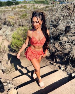Ashley Nocera feet photo thumbnail