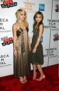 Ashley Olsen feet photo thumbnail