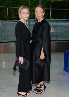 Ashley Olsen feet photo thumbnail