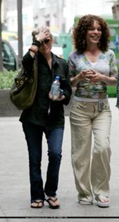 Ashley Olsen feet photo thumbnail