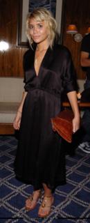 Ashley Olsen feet photo thumbnail