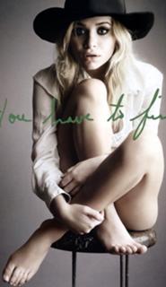 Ashley Olsen feet photo thumbnail