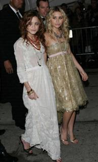 Ashley Olsen feet photo thumbnail