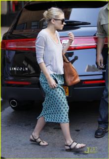 Ashley Olsen feet photo thumbnail