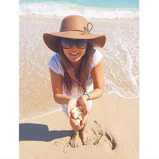 Ashley Park feet photo 2