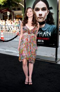 Ashley Rickards feet photo thumbnail