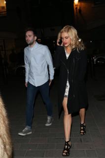 Ashley Roberts feet photo thumbnail