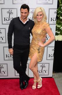 Ashley Roberts feet photo thumbnail