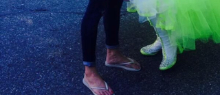 Ashley Scott feet photo thumbnail