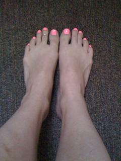 Ashley Scott feet photo thumbnail