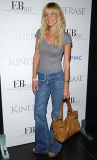 Ashley Scott feet photo thumbnail