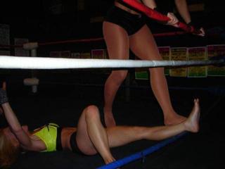 Ashley Simmons feet photo thumbnail