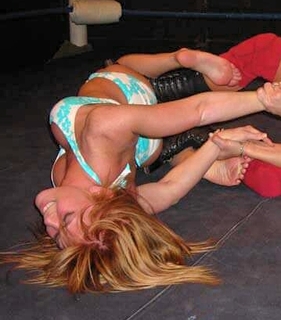 Ashley Simmons feet photo thumbnail