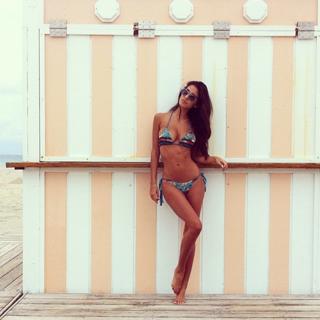 Ashley Sky feet photo 2
