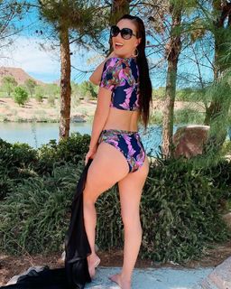 Ashley Tesoro feet photo 8