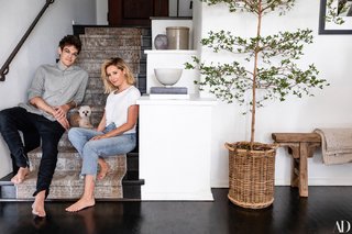 Ashley Tisdale feet photo thumbnail
