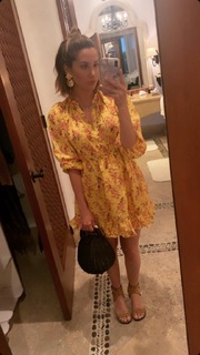 Ashley Tisdale feet photo thumbnail