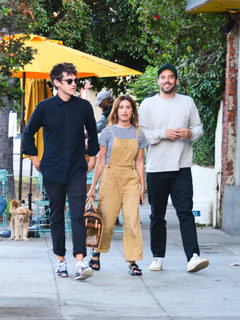 Ashley Tisdale feet photo thumbnail
